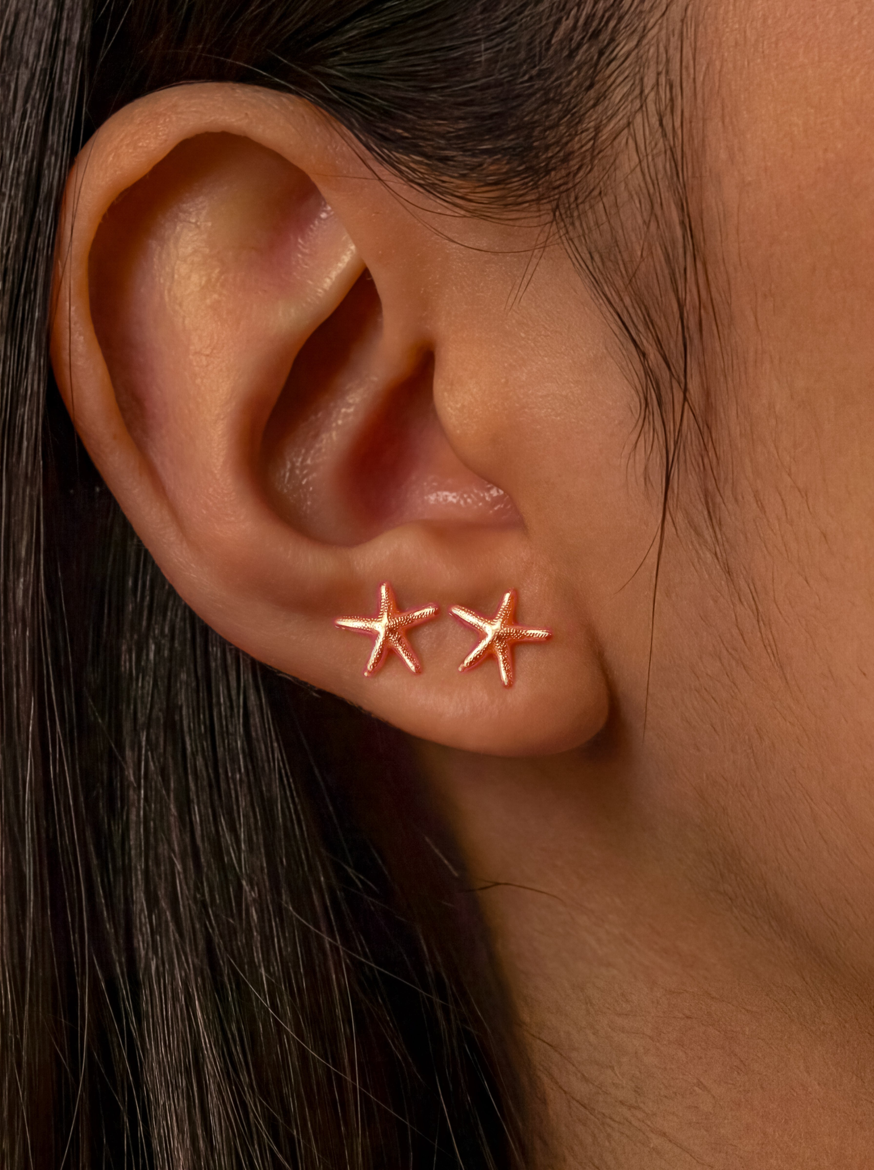 MUMREUES 14K Gold Starfish Stud Earrings for Women - Dainty Hypoallergenic Ocean Jewelry - Small Minimalist Summer Gifts for Her