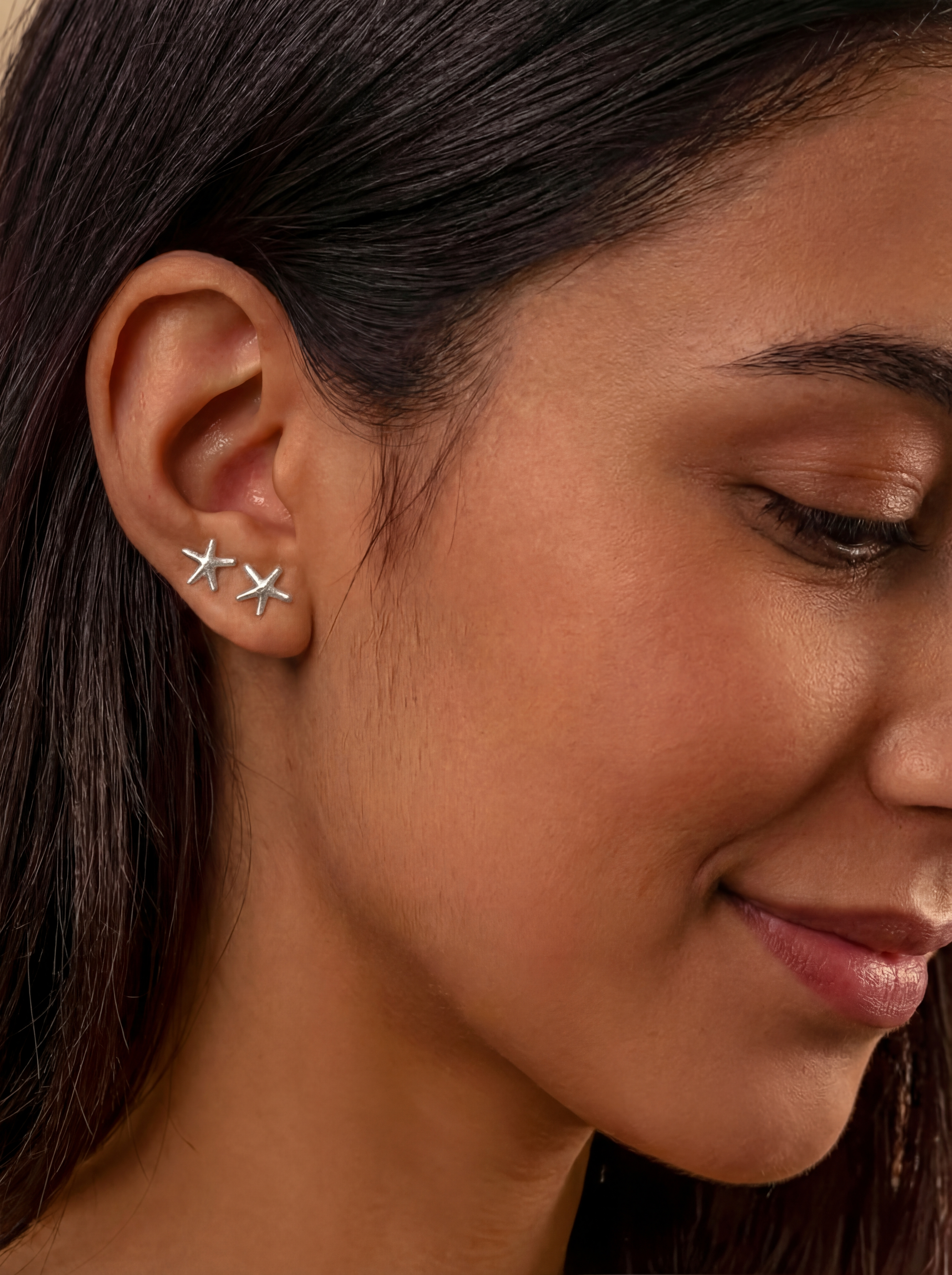 MUMREUES 14K Gold Starfish Stud Earrings for Women - Dainty Hypoallergenic Ocean Jewelry - Small Minimalist Summer Gifts for Her